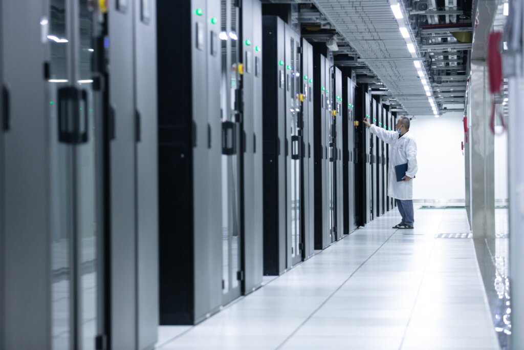 Data center growth booms in ASEAN: Singtel, GULF, and AIS lead new development in Thailand
